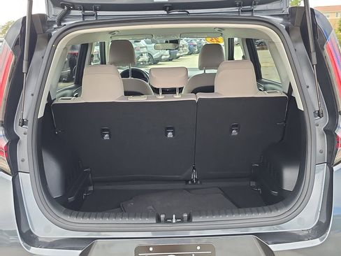 Certified 2025 Kia Soul LX image 10