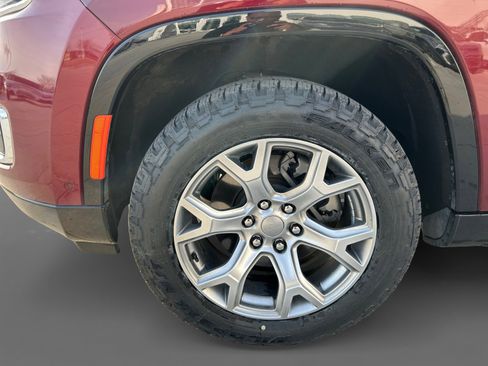 Used 2022 Jeep Wagoneer Series I w/ Premium Group I image 19