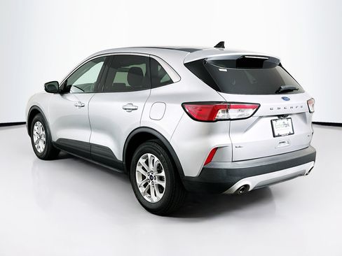 Used 2020 Ford Escape SE FWD image 5