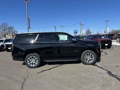 New 2026 Chevrolet Tahoe Premier w/ Sun And Tow Package AWD/4WD image 2