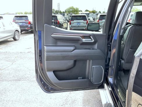 Used 2022 GMC Sierra 1500 SLT w/ SLT Convenience Package AWD/4WD image 20