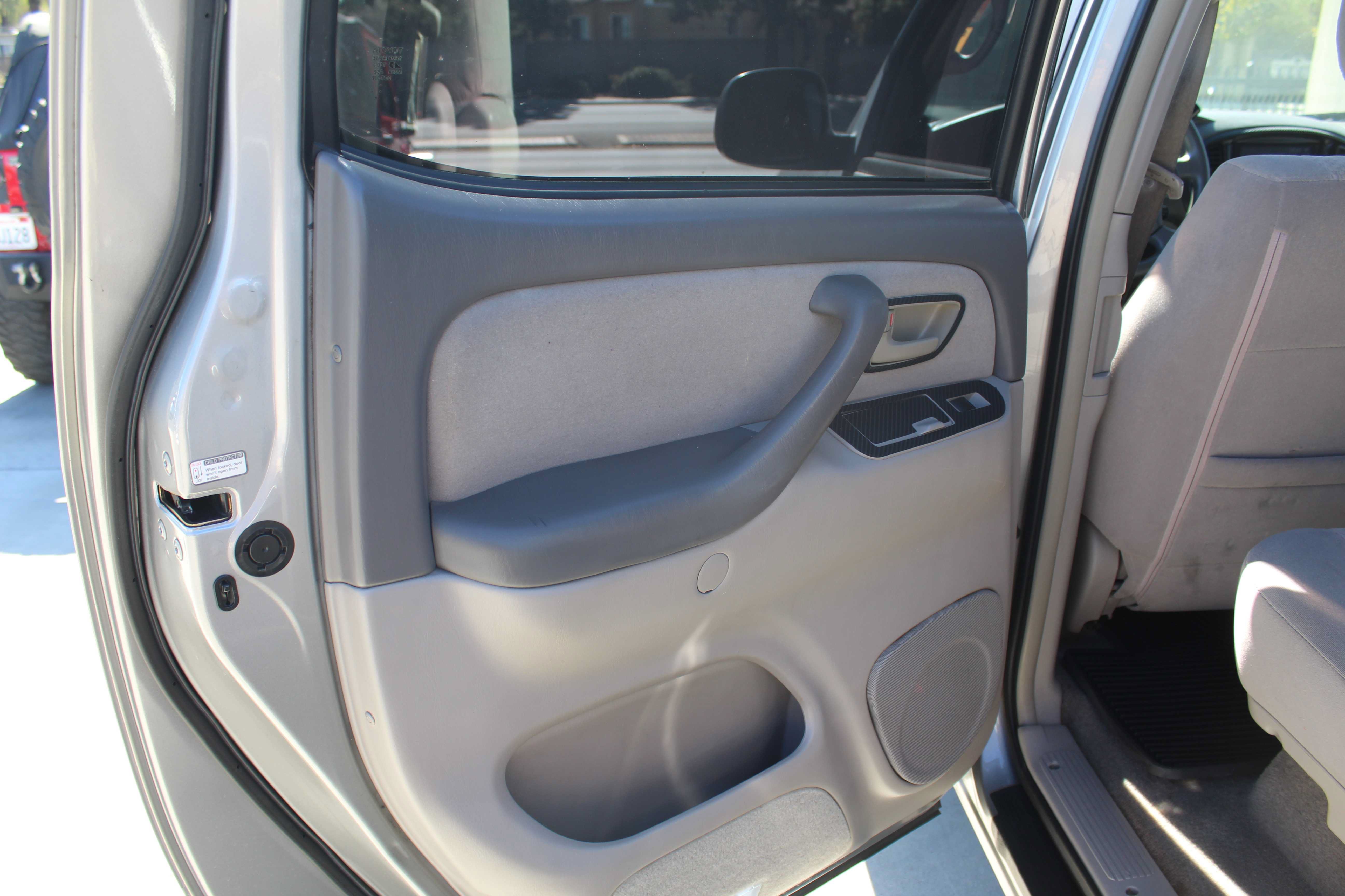 Used 2005 Toyota Tundra SR5 w/ TRD Off-Road Pkg RWD image 13