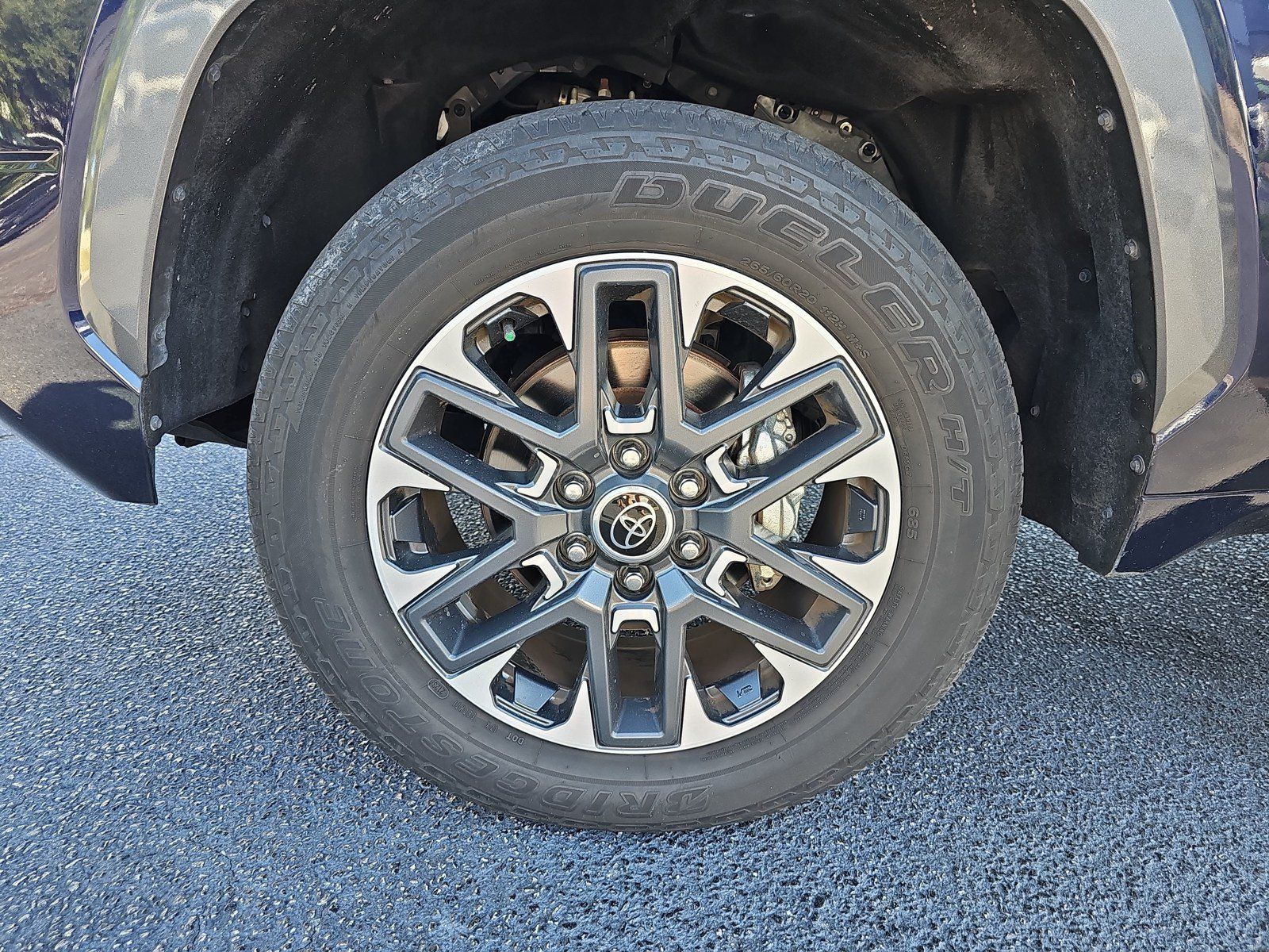 Used 2023 Toyota Tundra Limited w/ Power Package RWD image 34