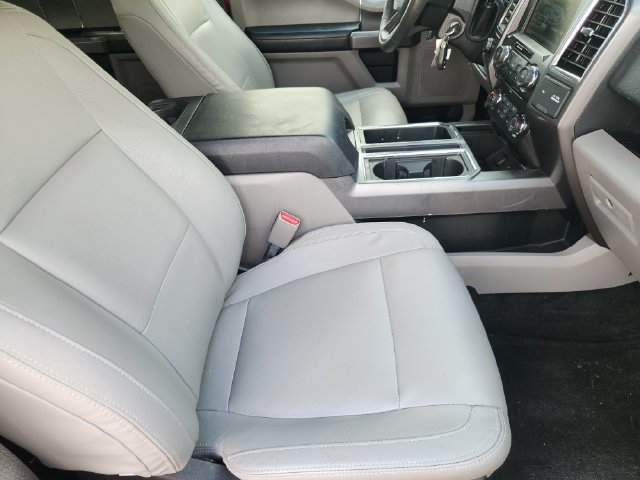 Used 2015 Ford F150 XLT w/ Equipment Group 302A Luxury AWD/4WD image 15