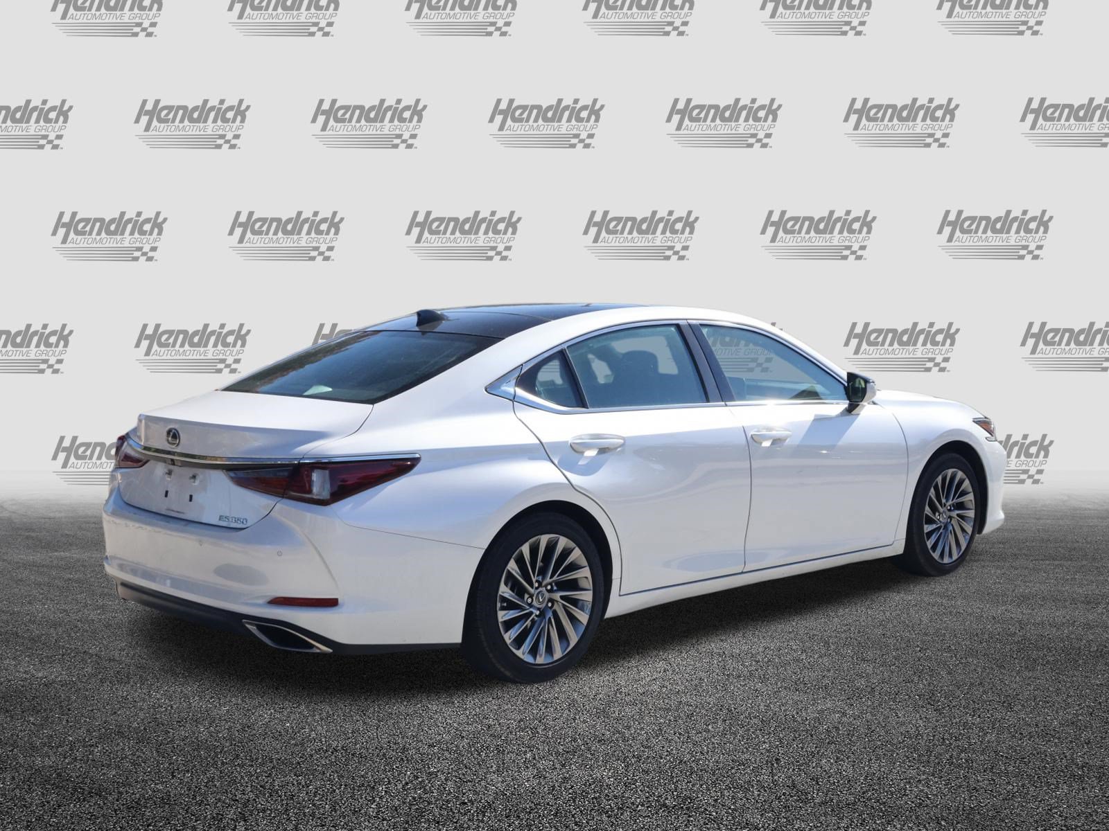 Used 2025 Lexus ES 350 Ultra Luxury w/ Accessory Package (Z2) FWD image 9