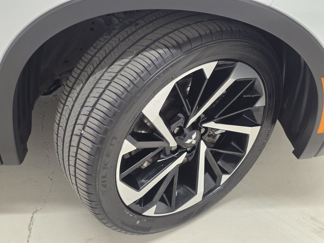 Used 2024 Mitsubishi Outlander AWD image 48