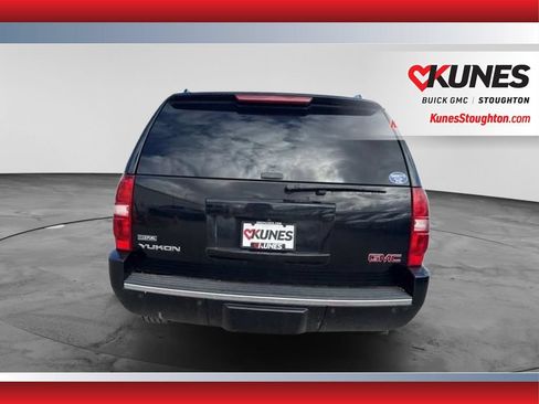 Used 2009 GMC Yukon Denali AWD/4WD image 10