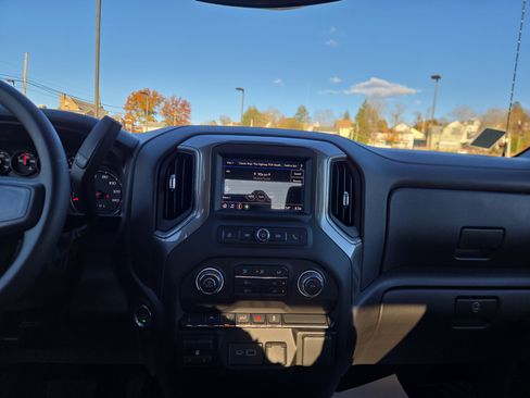 New 2026 Chevrolet Silverado 1500 Custom w/ Rally Edition image 24