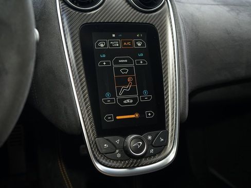 Used 2019 McLaren 600LT image 28