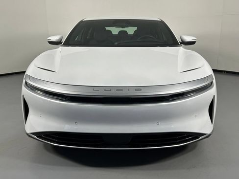 Used 2024 Lucid Air Touring AWD/4WD image 2