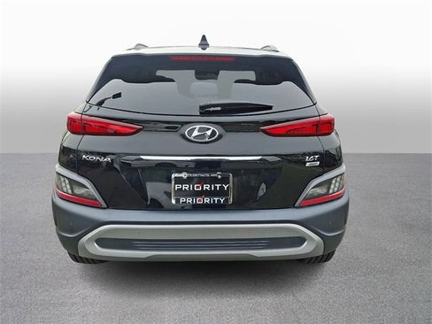 Used 2023 Hyundai Kona Limited w/ Winter Weather Package image 5