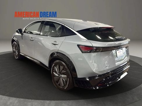 Used 2024 Nissan Ariya FWD image 3