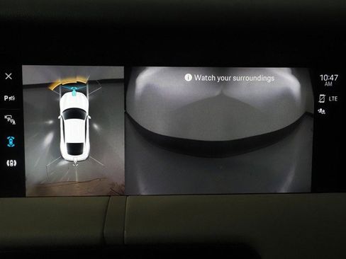 Used 2022 Porsche Taycan image 24