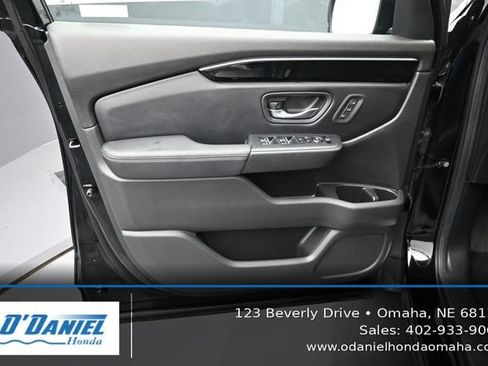 Used 2024 Honda Pilot EX-L image 23