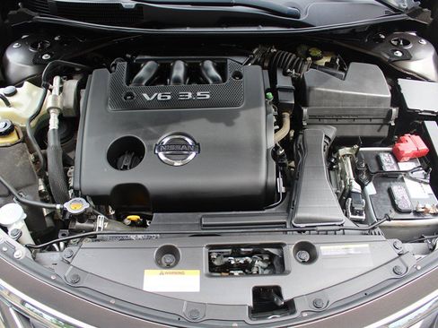 Used 2015 Nissan Altima 3.5 SL FWD image 31