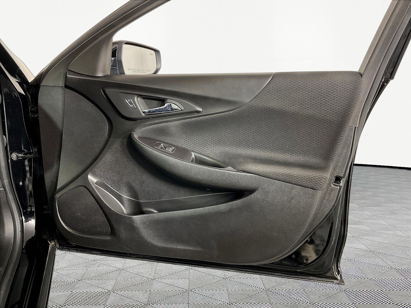 Used 2024 Chevrolet Malibu LS w/ LPO, Floor Liner Package FWD image 27