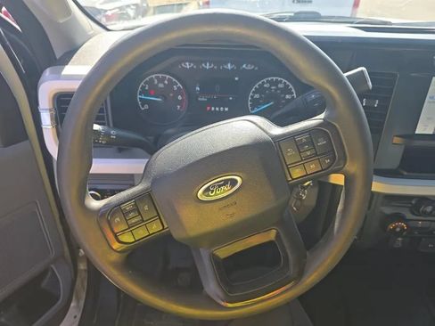 Used 2023 Ford F250 XL w/ XL Off-Road Package AWD/4WD image 8