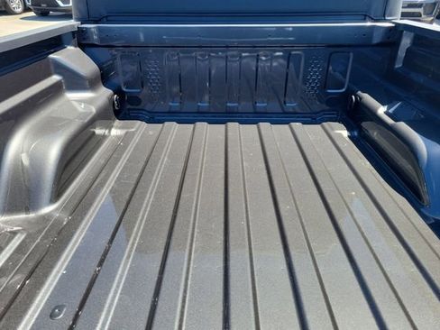 New 2026 Jeep Gladiator Sport image 7