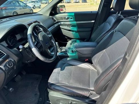 Used 2016 Ford Explorer Sport w/ Equipment Group 401A AWD/4WD image 6