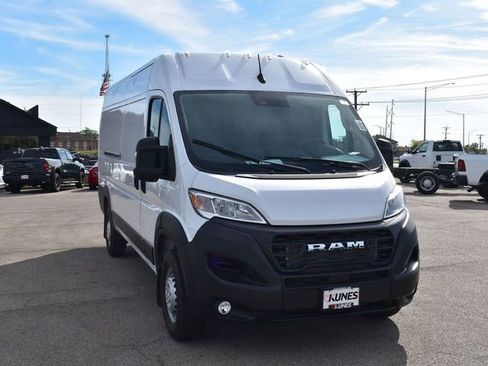 New 2026 RAM ProMaster 3500 w/ Convenience Group image 6