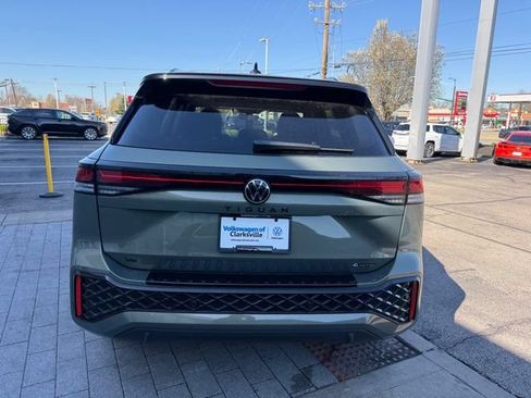 New 2026 Volkswagen Tiguan SE R-Line AWD/4WD image 5