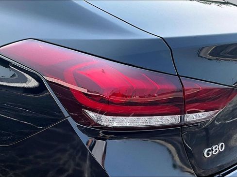 Used 2018 Genesis G80 3.3T Sport RWD image 29