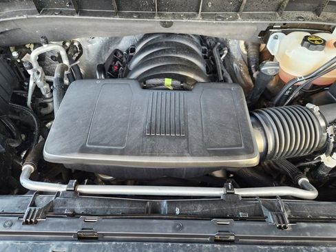 Used 2025 GMC Sierra 1500 AT4X image 26