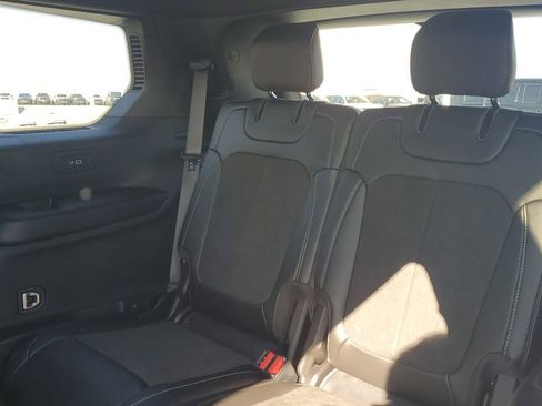 New 2025 Jeep Grand Cherokee L Altitude image 15