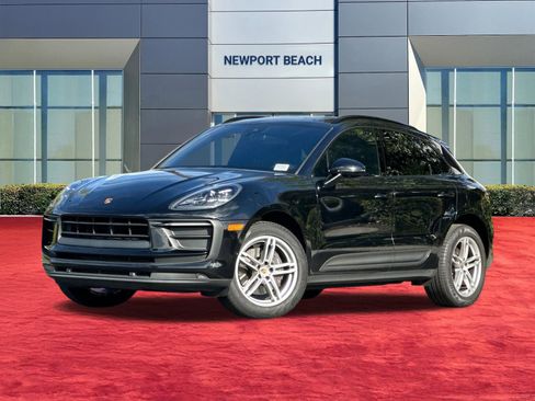 Used 2022 Porsche Macan image 1