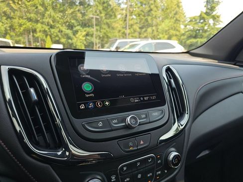 Used 2024 Chevrolet Equinox RS w/ RS Leather Package AWD/4WD image 29