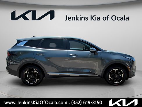 New 2026 Kia Sportage EX FWD image 2