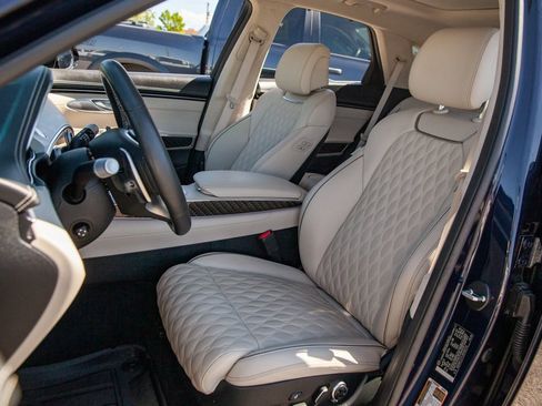 Used 2024 Genesis GV70 3.5T Sport w/ Sport Prestige Package image 12