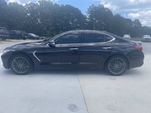 Used 2019 Genesis G70 2.0T Advanced RWD image 4