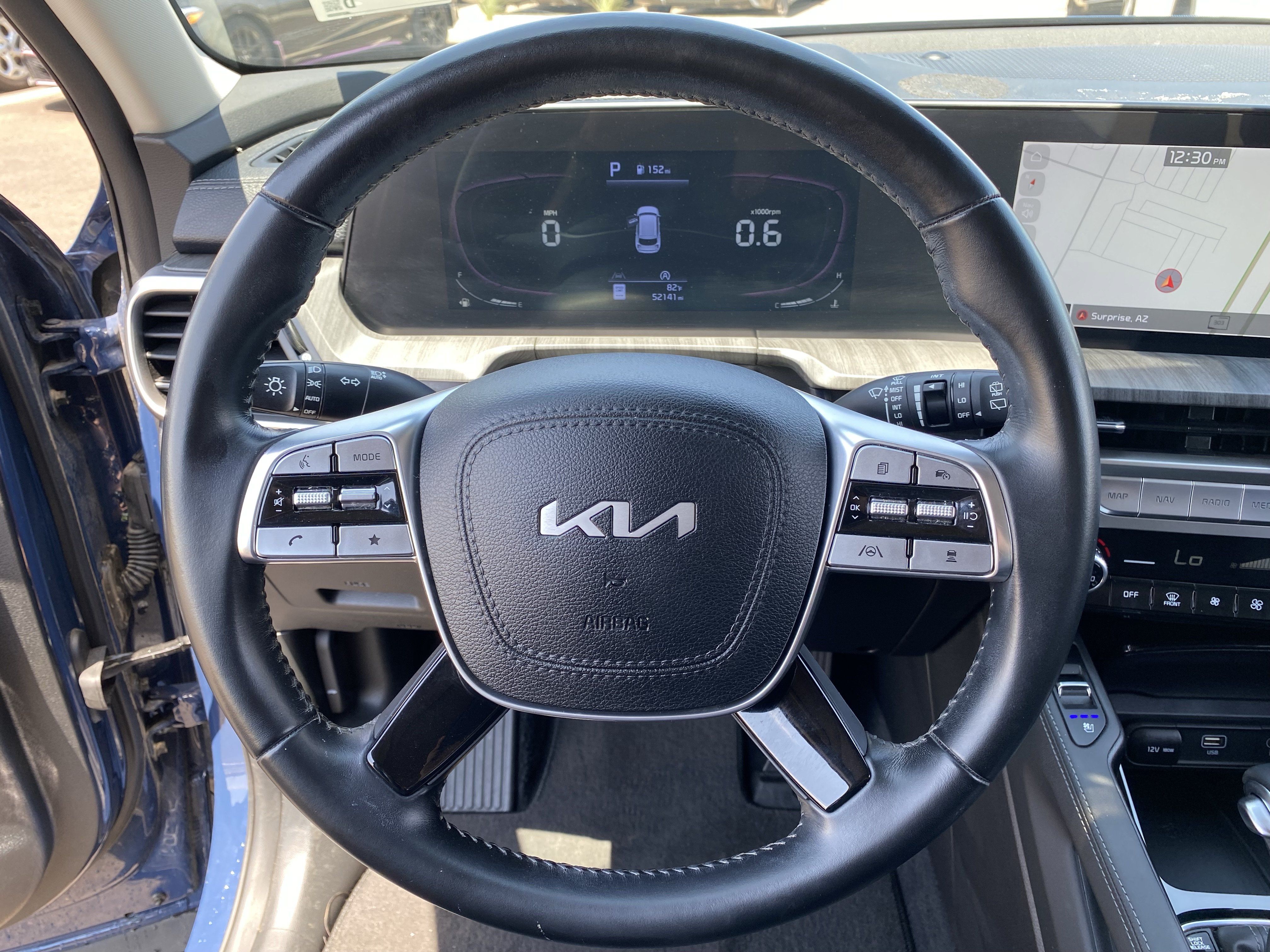 Used 2023 Kia Telluride EX w/ EX Captain's Chair Package FWD image 29