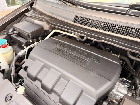 Used 2013 Honda Odyssey Touring Elite image 40