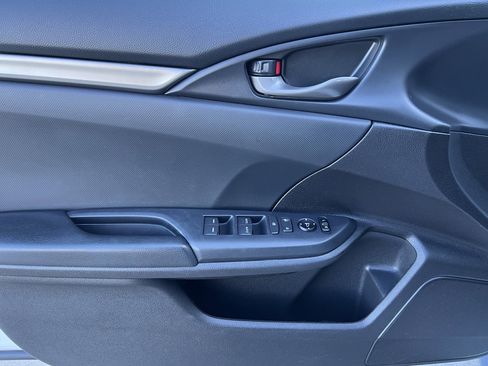 Used 2021 Honda Civic Sport image 14