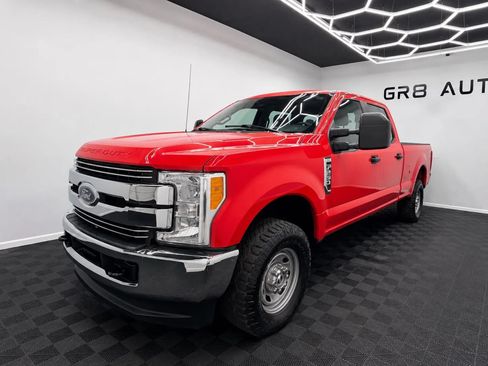 Used 2019 Ford F250 XL w/ XL Value Package AWD/4WD image 3