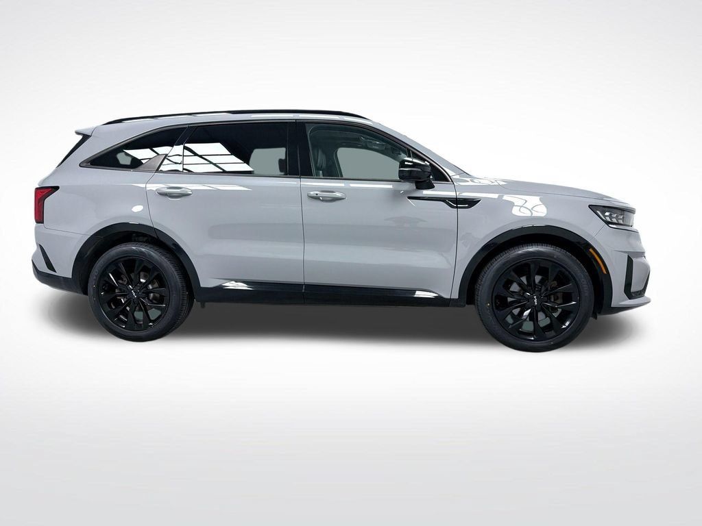 Used 2022 Kia Sorento SX FWD image 10