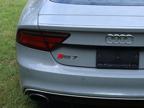 Used 2017 Audi RS 7 Prestige image 17