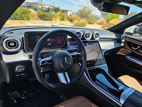 Used 2025 Mercedes-Benz CLE 300 4MATIC Coupe w/ AMG Line image 21