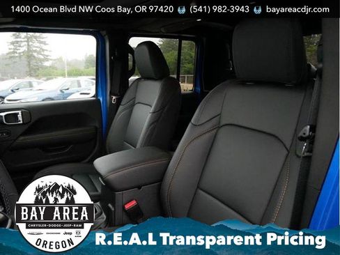 New 2025 Jeep Gladiator Sport image 13