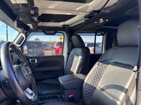 Used 2022 Jeep Gladiator Overland image 20