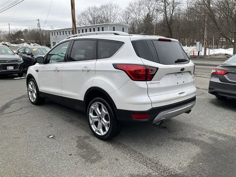 Used 2019 Ford Escape Titanium image 7