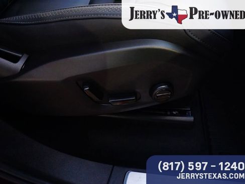 Used 2025 Volvo XC90 B6 Core w/ Protection Package Premier AWD/4WD image 24