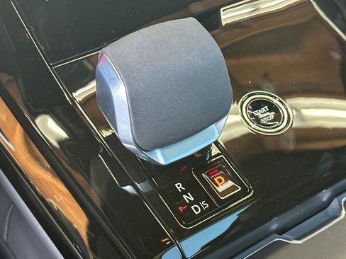 New 2026 Land Rover Range Rover Sport Autobiography AWD/4WD image 16