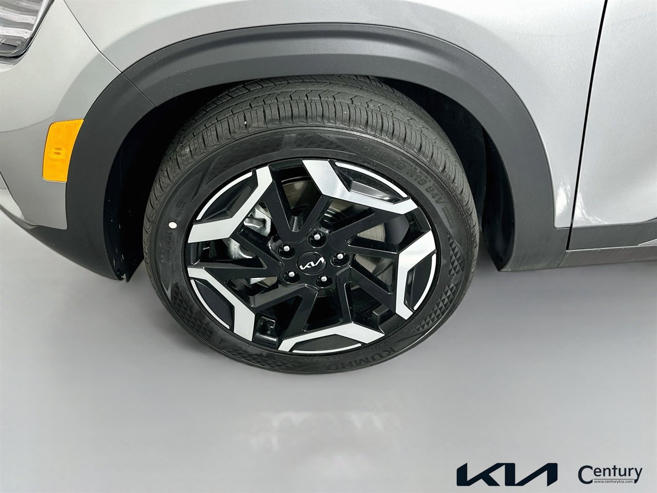 New 2026 Kia Seltos SX AWD/4WD image 19
