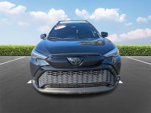 Certified 2023 Toyota Corolla Cross XSE w/ Convenience Package image 9