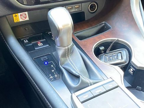 Used 2022 Lexus RX 350 AWD w/ Premium Package image 29