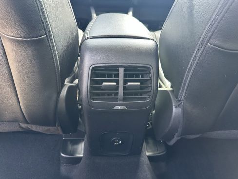 Used 2022 Ford Escape SEL image 22