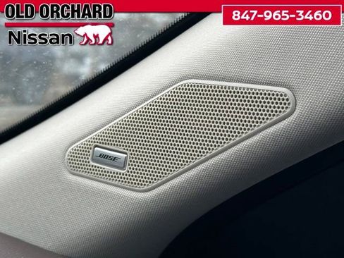 Used 2023 Nissan Rogue SL w/ SL Premium Package image 19